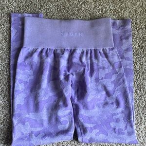 Nvgtn Lilac Camo Leggings Small